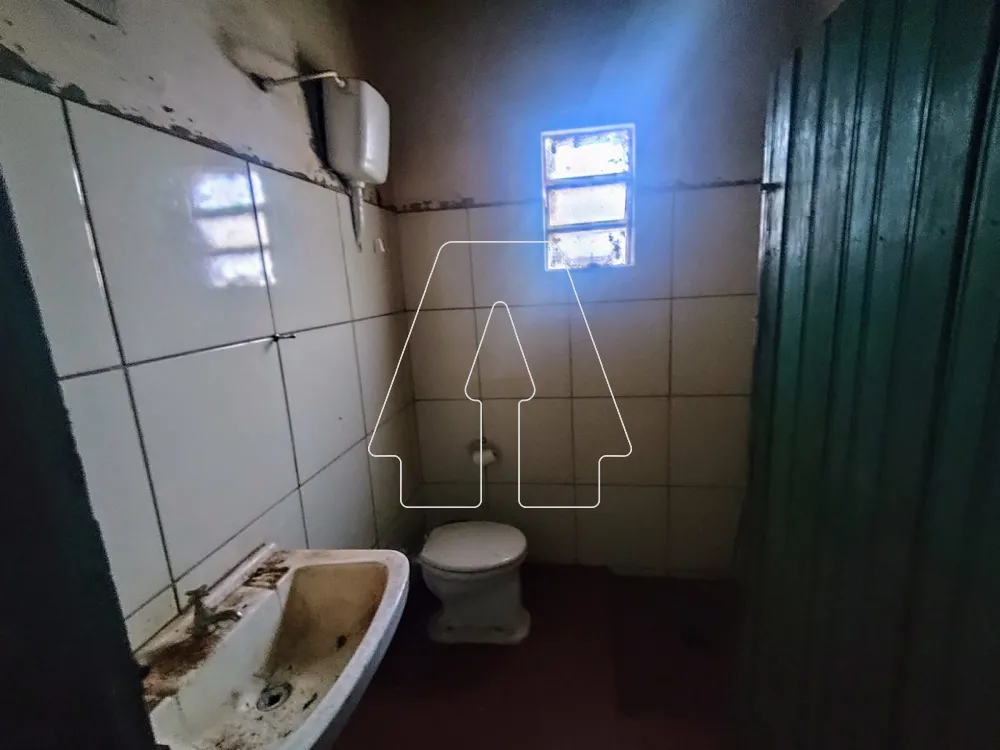 Comprar Casa / Residencial em Ara&ccedil;atuba R$ 220.000,00 - Foto 14