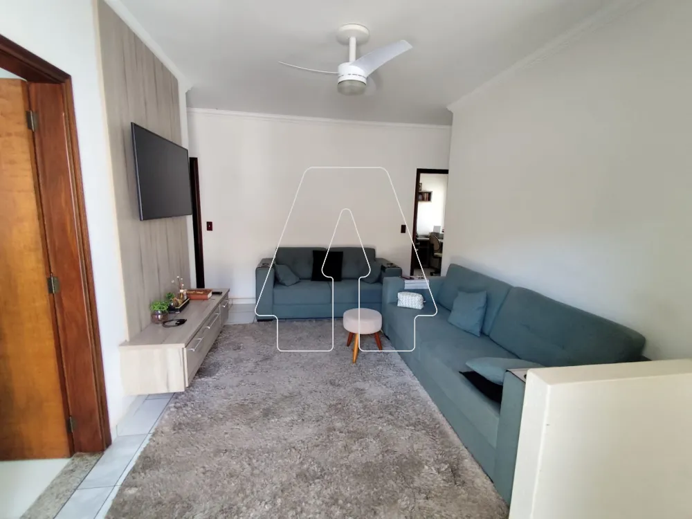 Comprar Casa / Residencial em Ara&ccedil;atuba R$ 600.000,00 - Foto 2