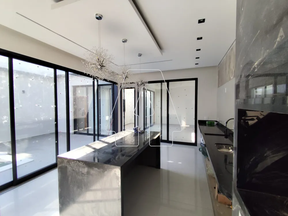 Comprar Casa / Condom&iacute;nio em Ara&ccedil;atuba R$ 1.650.000,00 - Foto 6