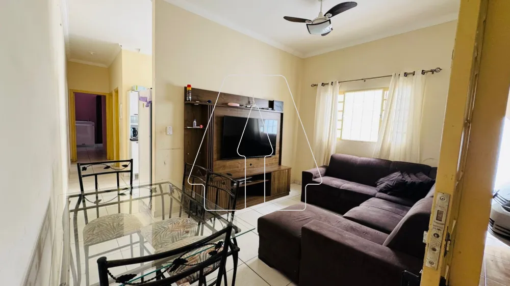 Comprar Casa / Residencial em Ara&ccedil;atuba R$ 240.000,00 - Foto 1