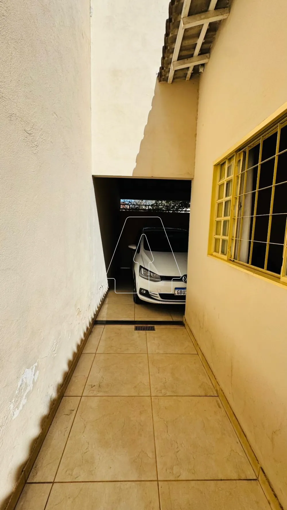 Comprar Casa / Residencial em Ara&ccedil;atuba R$ 240.000,00 - Foto 8