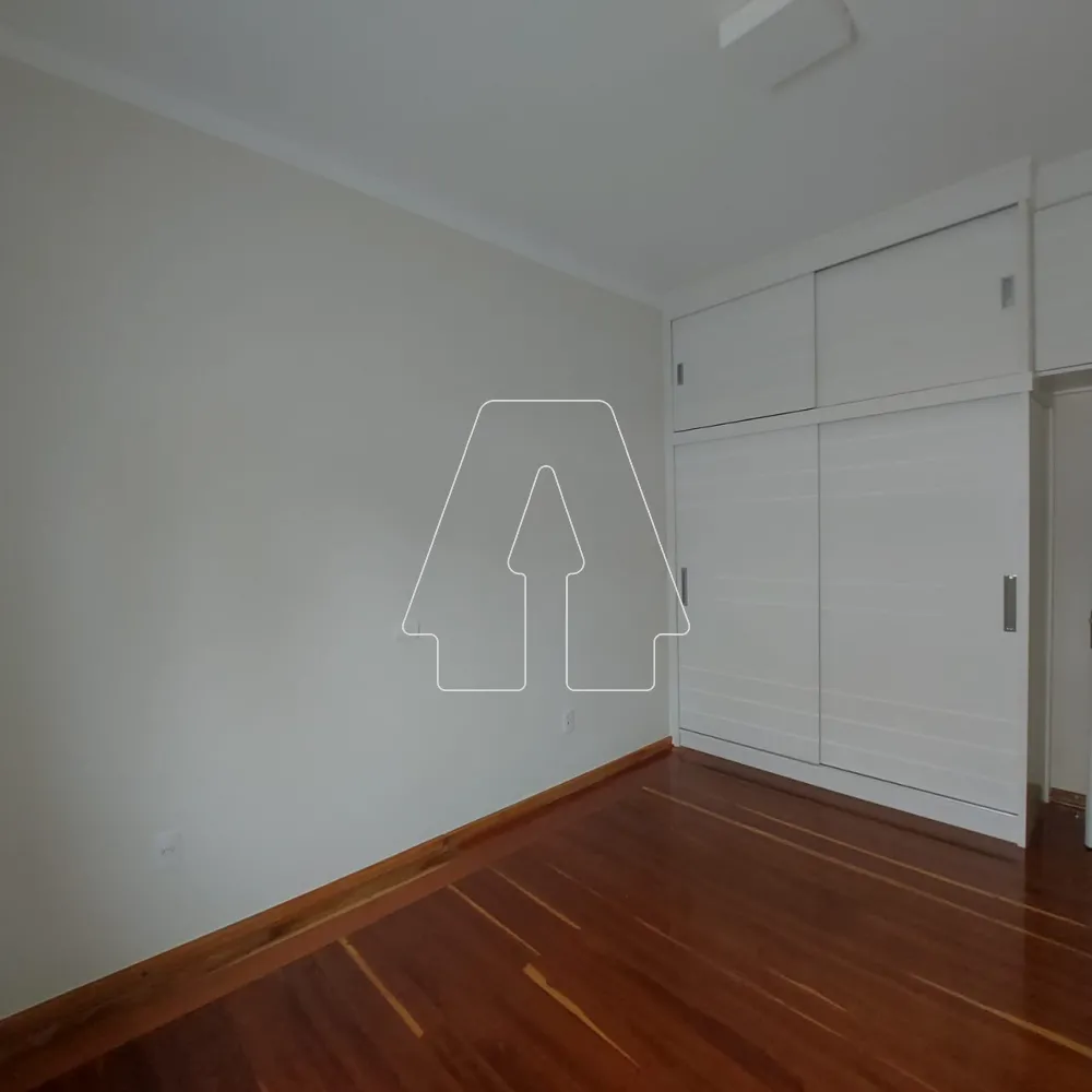 Comprar Casa / Condom&iacute;nio em Ara&ccedil;atuba R$ 1.250.000,00 - Foto 19