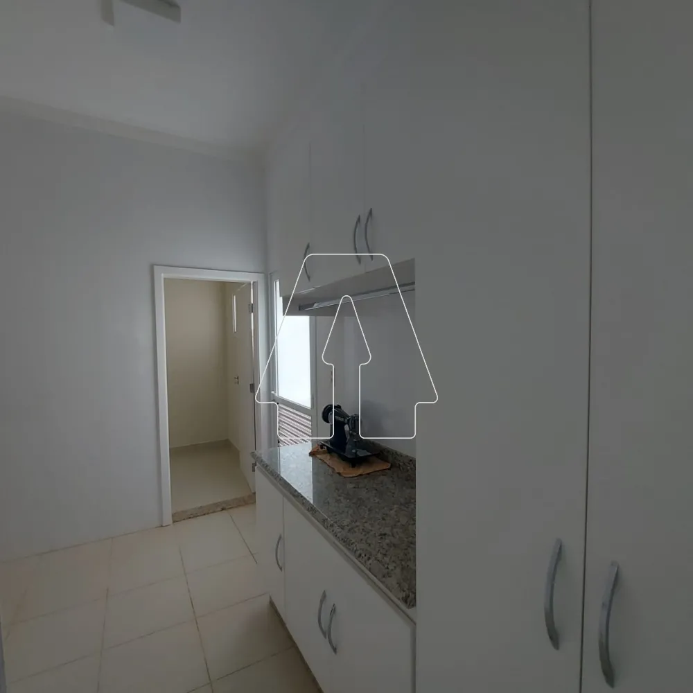 Comprar Casa / Condom&iacute;nio em Ara&ccedil;atuba R$ 1.250.000,00 - Foto 7