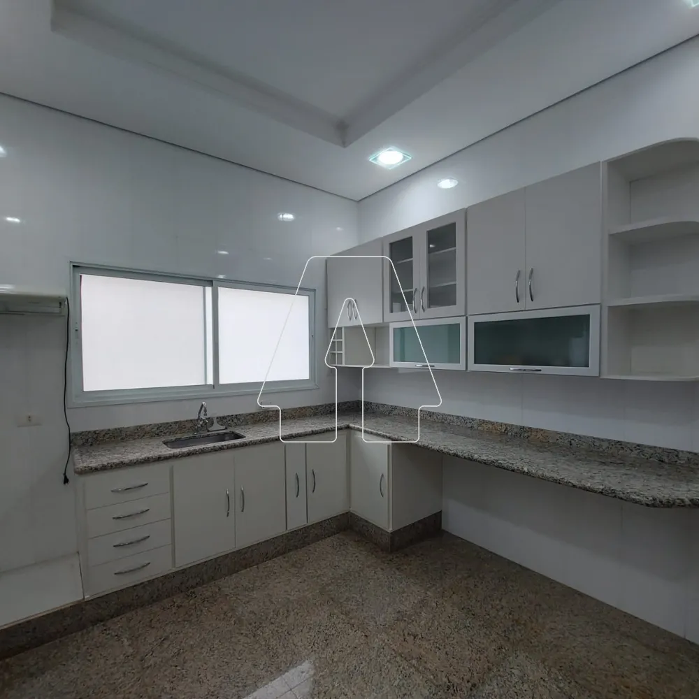 Comprar Casa / Condom&iacute;nio em Ara&ccedil;atuba R$ 1.250.000,00 - Foto 3
