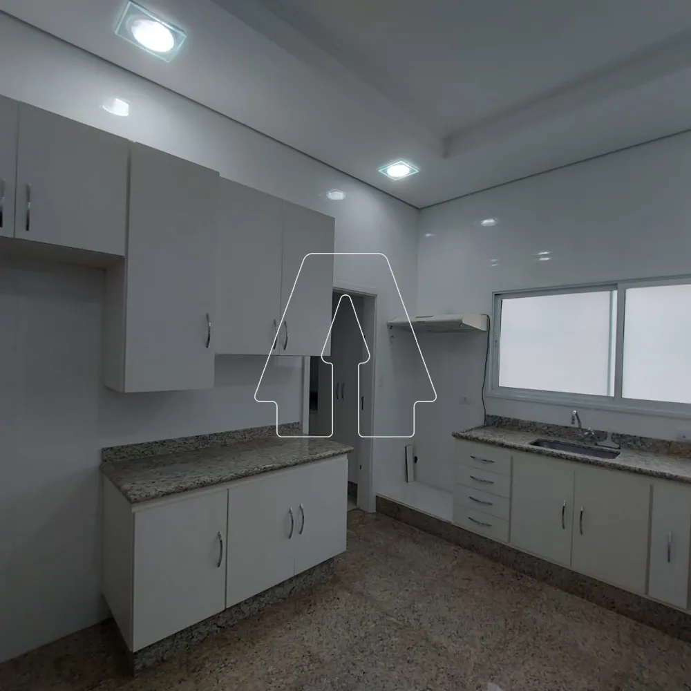 Comprar Casa / Condom&iacute;nio em Ara&ccedil;atuba R$ 1.250.000,00 - Foto 6