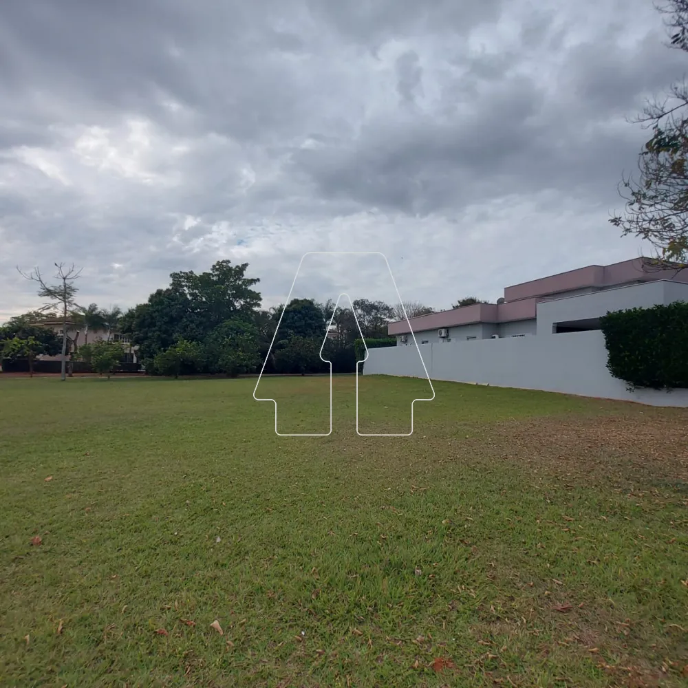 Comprar Terreno / Condom&iacute;nio em Ara&ccedil;atuba R$ 450.000,00 - Foto 1
