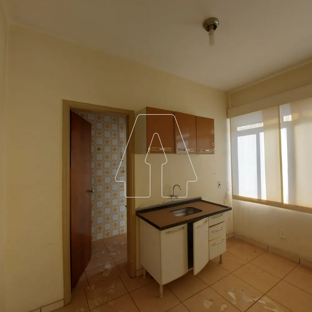 Alugar Comercial / Sala em Condom&iacute;nio em Ara&ccedil;atuba R$ 600,00 - Foto 6