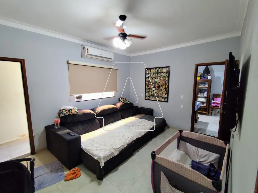 Comprar Casa / Residencial em Ara&ccedil;atuba R$ 600.000,00 - Foto 1