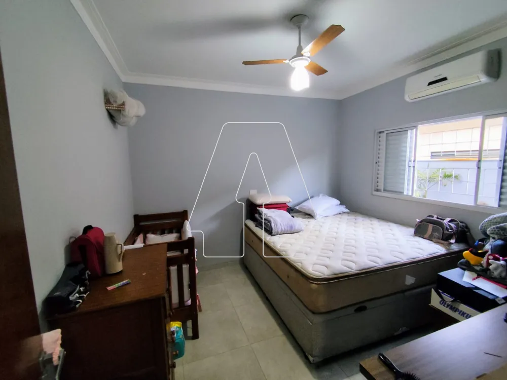 Comprar Casa / Residencial em Ara&ccedil;atuba R$ 600.000,00 - Foto 14