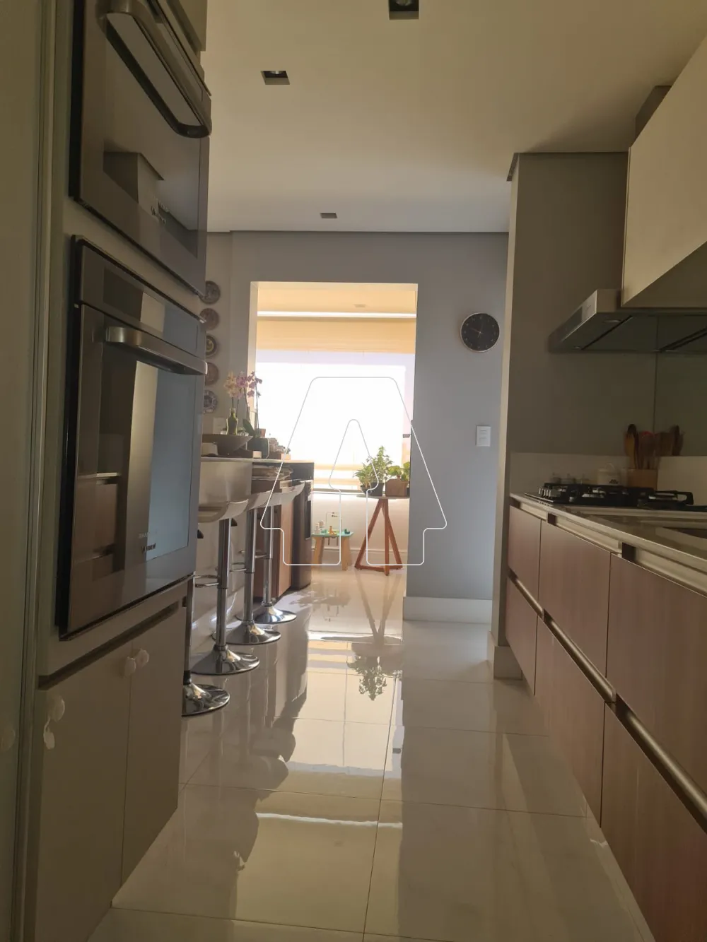 Comprar Apartamento / Padr&atilde;o em Ara&ccedil;atuba R$ 750.000,00 - Foto 6