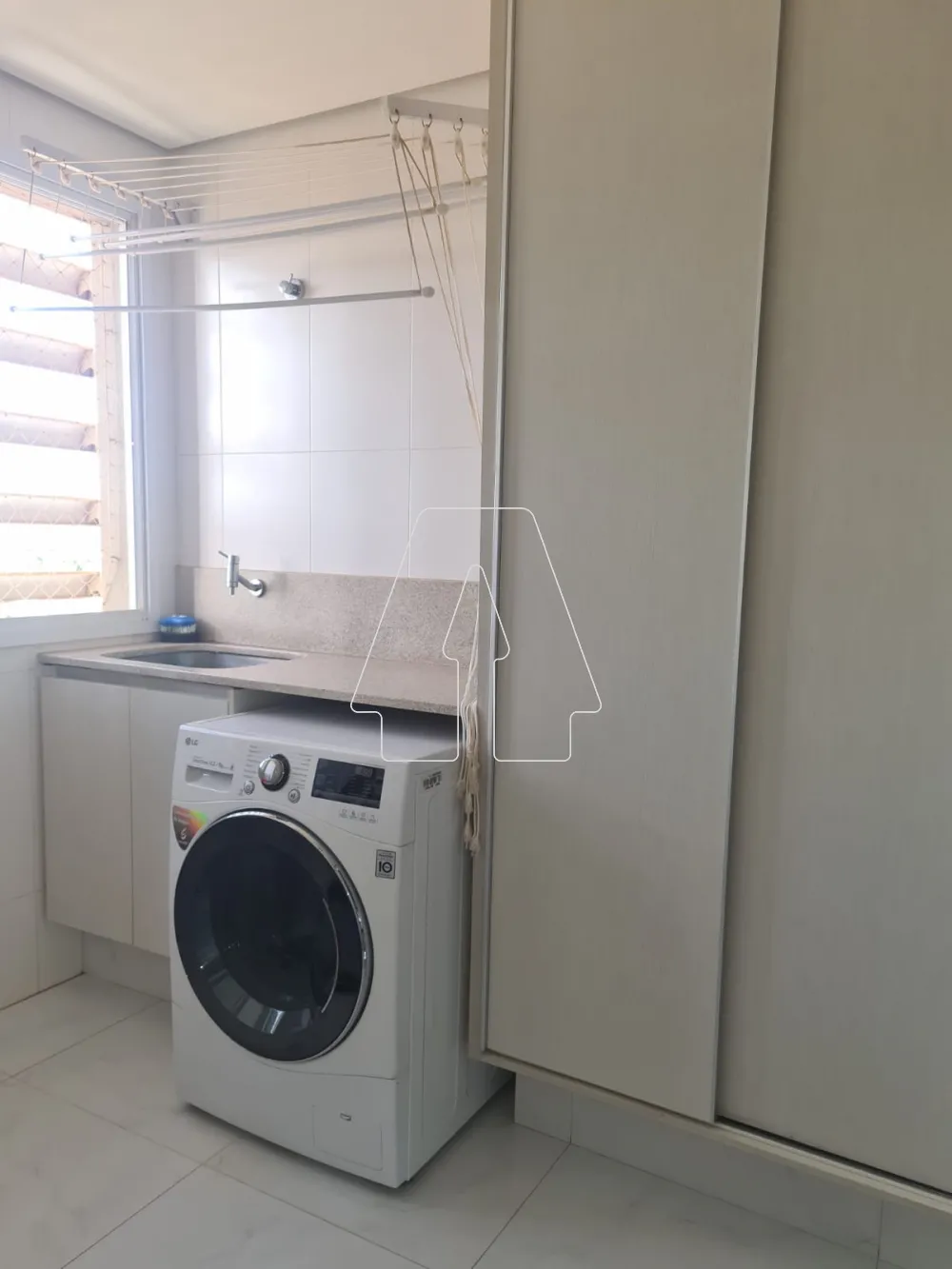 Comprar Apartamento / Padr&atilde;o em Ara&ccedil;atuba R$ 750.000,00 - Foto 25