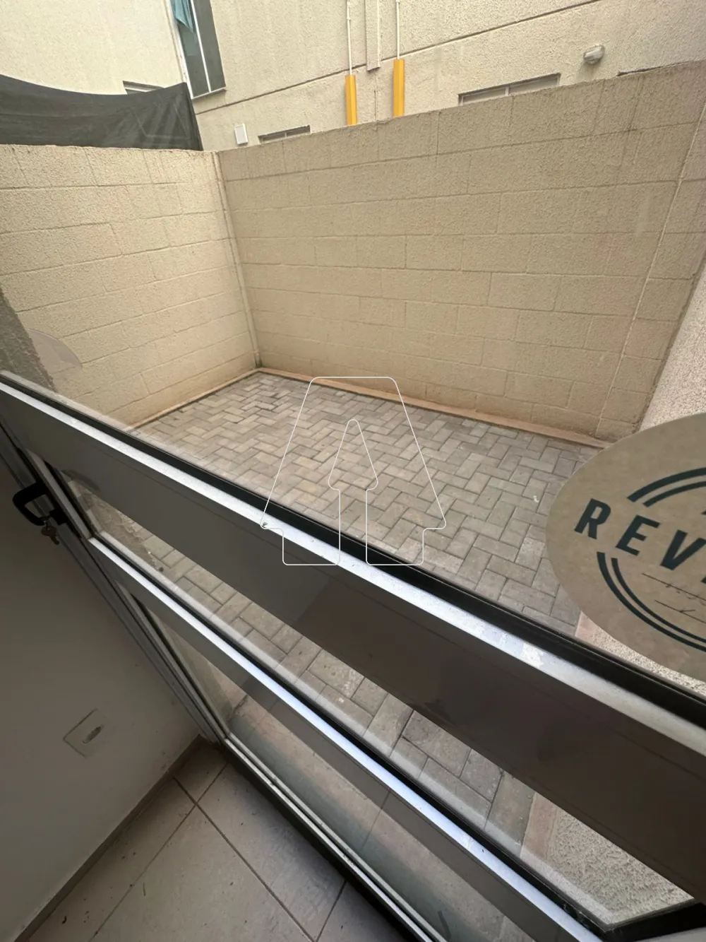 Comprar Apartamento / Padr&atilde;o em Ara&ccedil;atuba R$ 140.000,00 - Foto 7