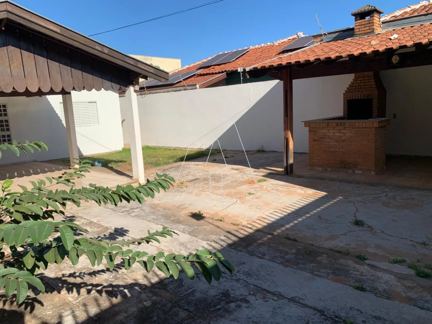 Comprar Casa / Residencial em Ara&ccedil;atuba R$ 360.000,00 - Foto 9