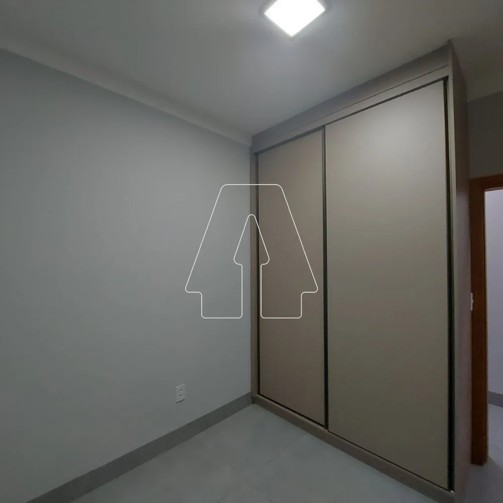 Comprar Casa / Condom&iacute;nio em Ara&ccedil;atuba R$ 950.000,00 - Foto 10