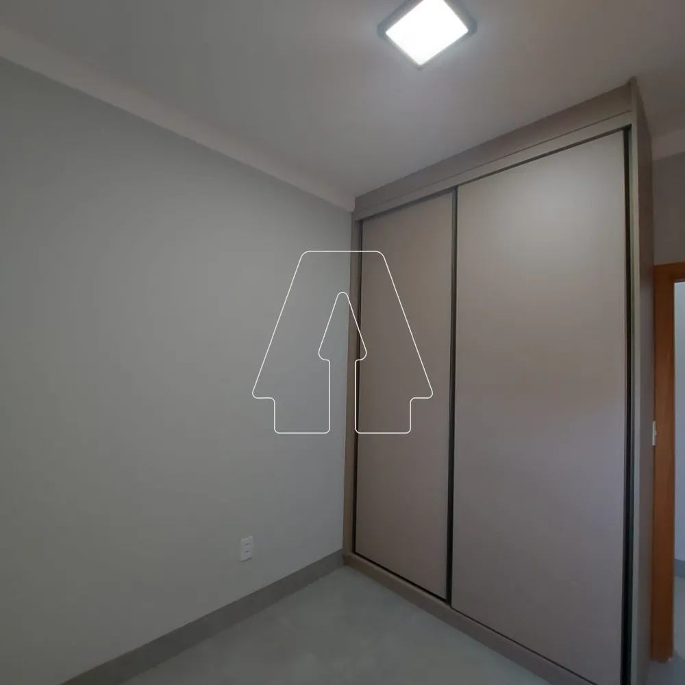 Comprar Casa / Condom&iacute;nio em Ara&ccedil;atuba R$ 950.000,00 - Foto 11