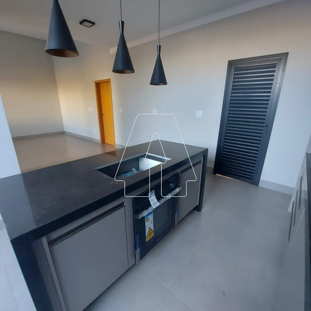 Comprar Casa / Condom&iacute;nio em Ara&ccedil;atuba R$ 950.000,00 - Foto 5