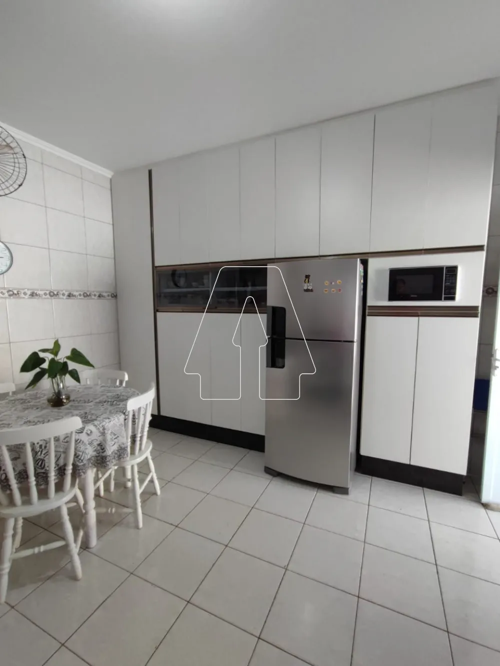 Comprar Casa / Residencial em Ara&ccedil;atuba R$ 350.000,00 - Foto 8