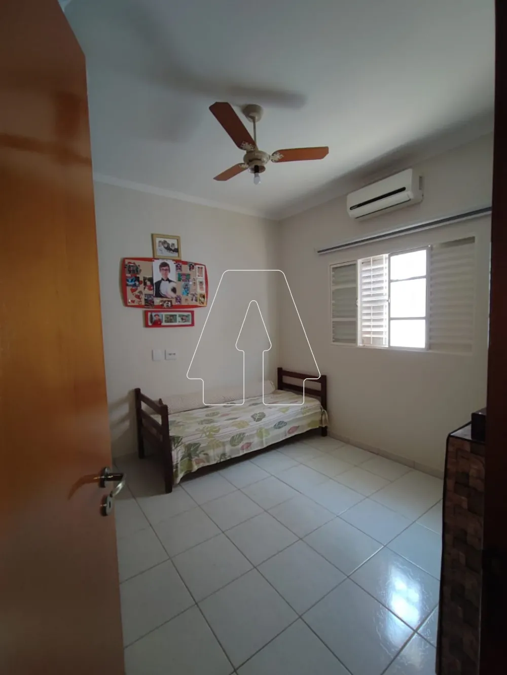 Comprar Casa / Residencial em Ara&ccedil;atuba R$ 350.000,00 - Foto 15