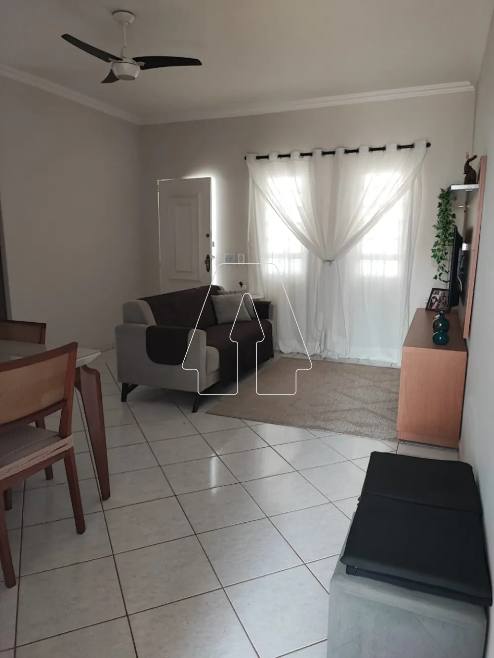 Comprar Casa / Residencial em Ara&ccedil;atuba R$ 350.000,00 - Foto 2