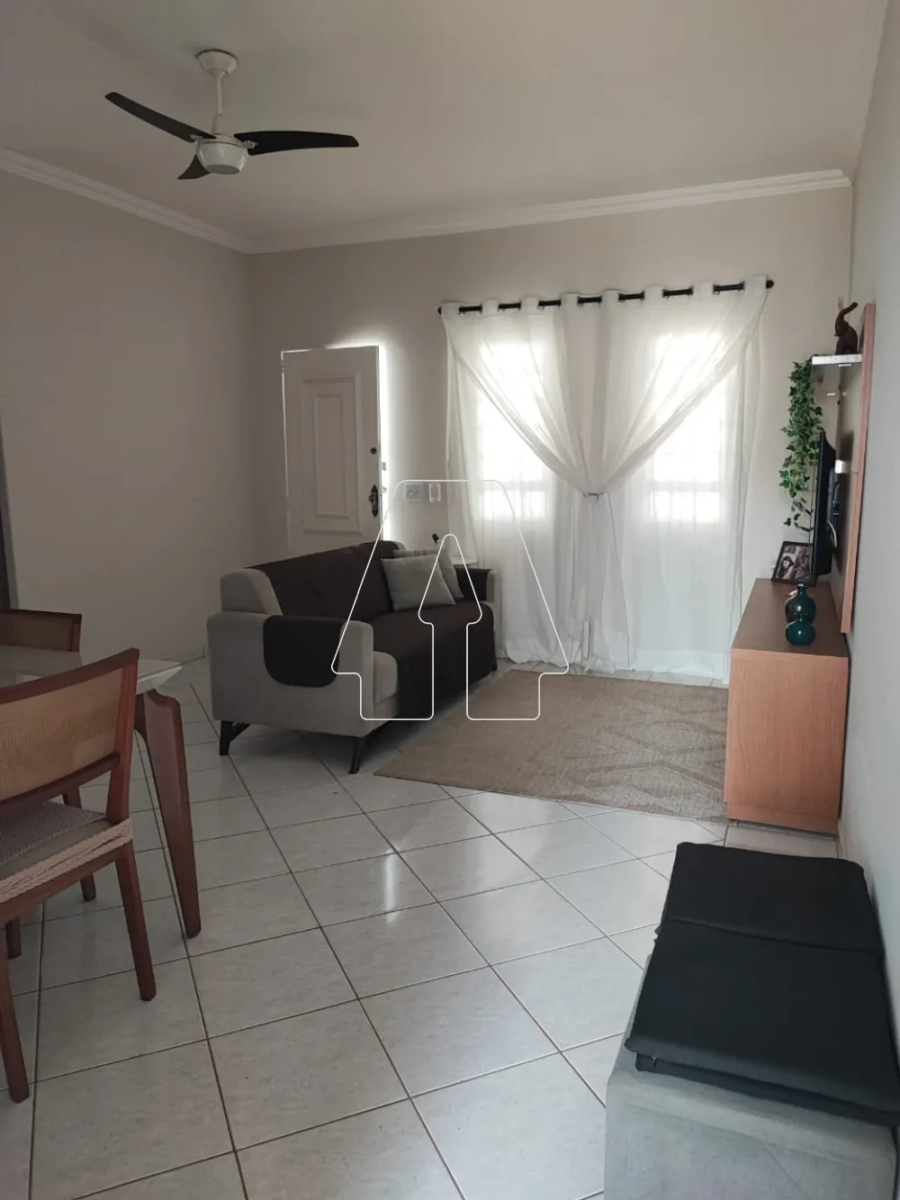 Comprar Casa / Residencial em Ara&ccedil;atuba R$ 350.000,00 - Foto 1