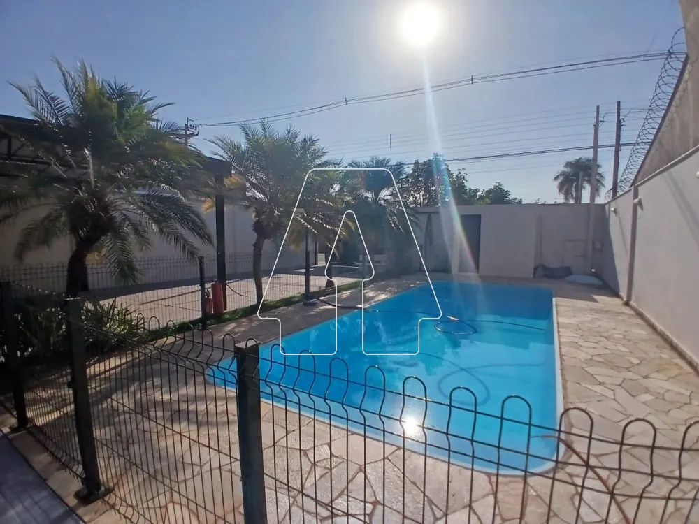 Comprar Casa / Residencial em Ara&ccedil;atuba R$ 480.000,00 - Foto 2