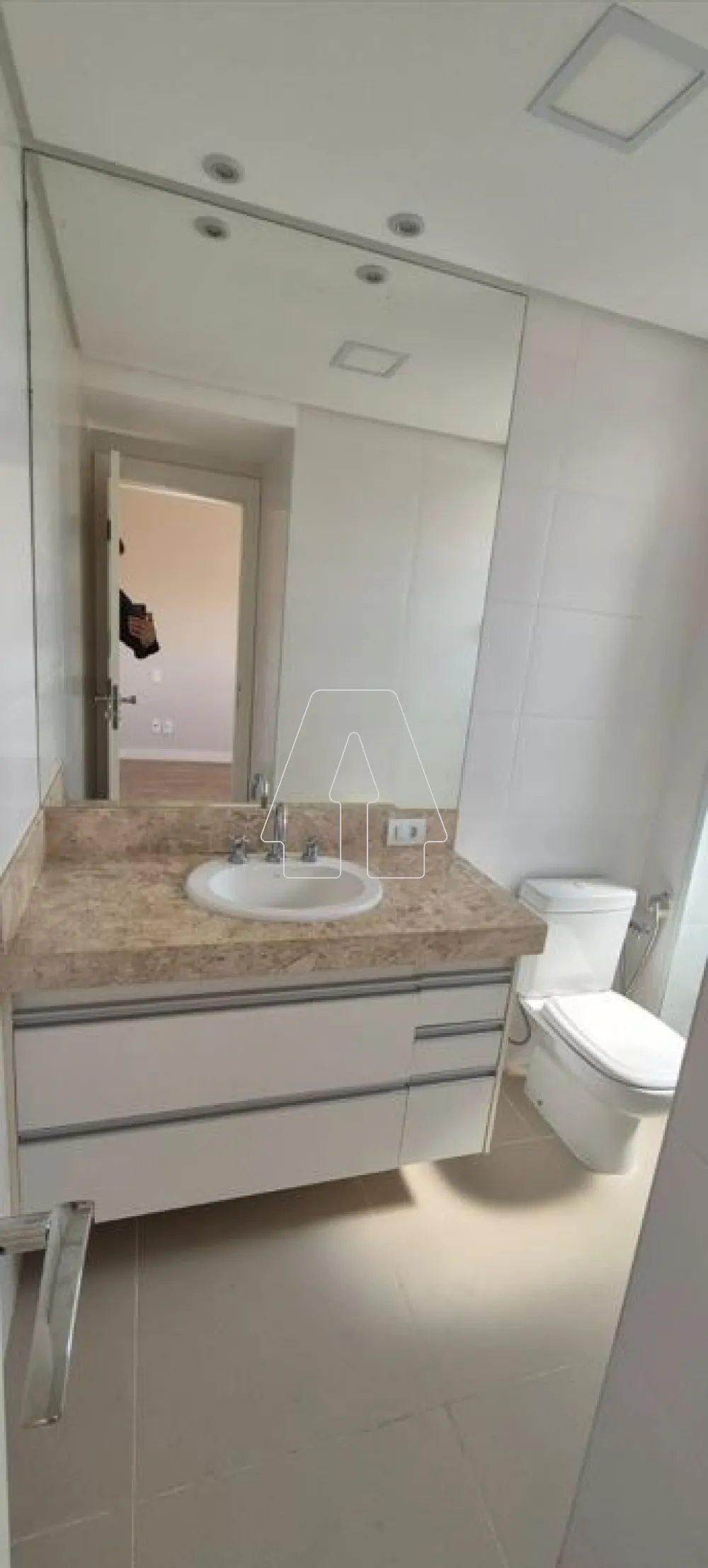 Comprar Apartamento / Padr&atilde;o em Ara&ccedil;atuba R$ 980.000,00 - Foto 7