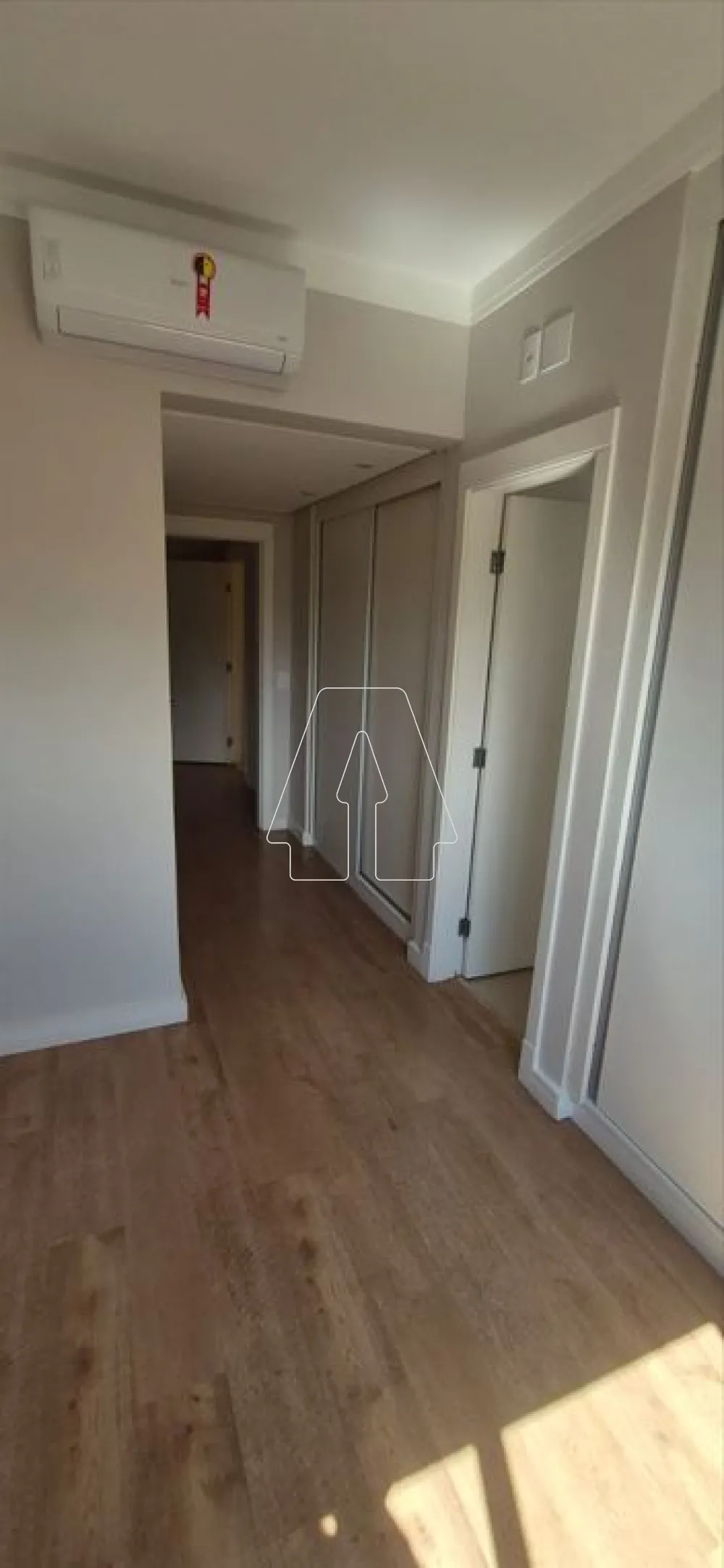 Comprar Apartamento / Padr&atilde;o em Ara&ccedil;atuba R$ 980.000,00 - Foto 11