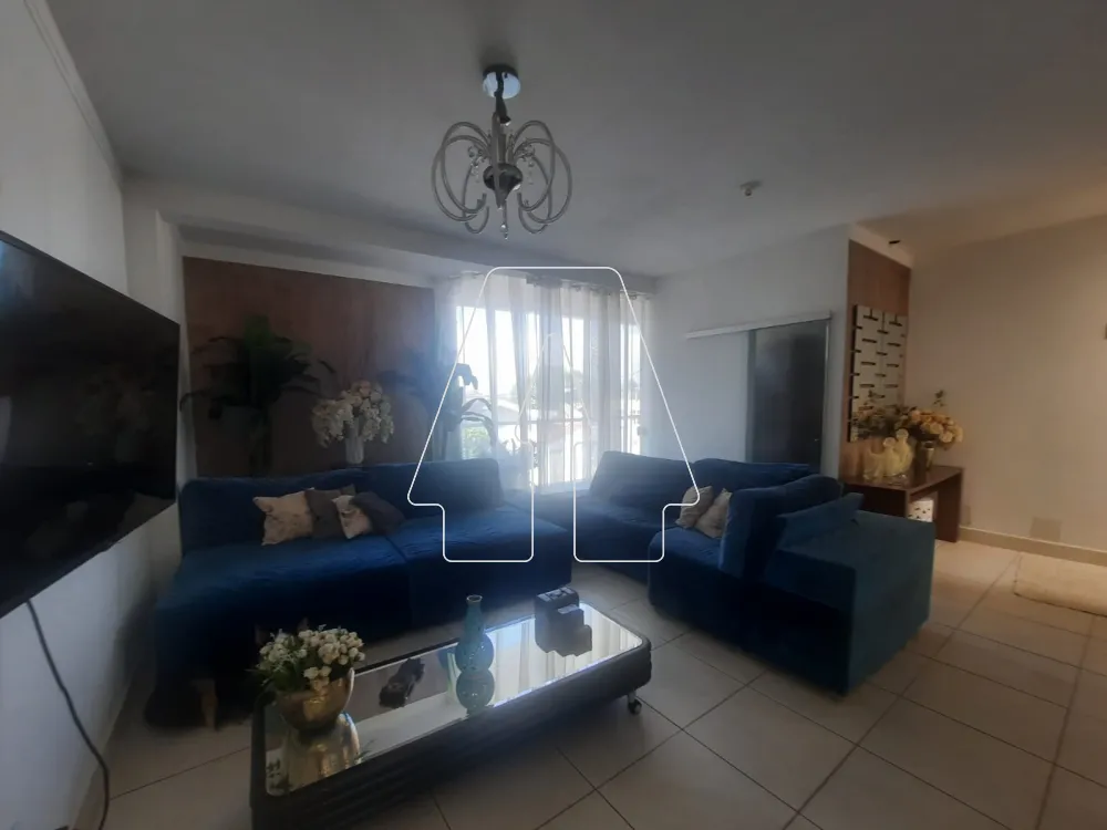 Comprar Casa / Sobrado em Ara&ccedil;atuba R$ 1.200.000,00 - Foto 2