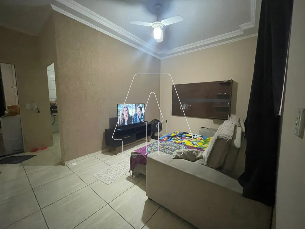 Comprar Casa / Residencial em Ara&ccedil;atuba R$ 270.000,00 - Foto 2