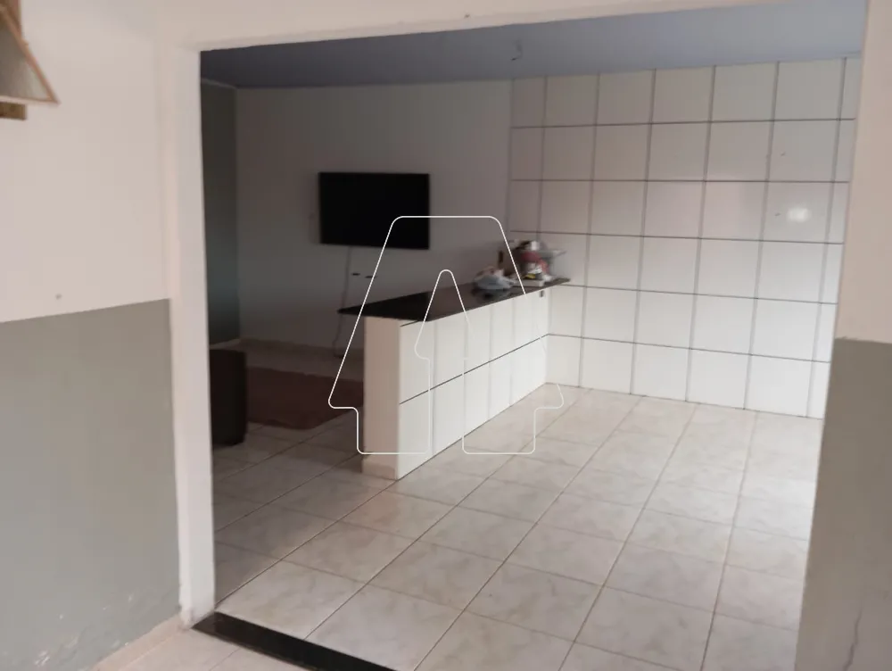 Comprar Casa / Residencial em Ara&ccedil;atuba R$ 170.000,00 - Foto 4