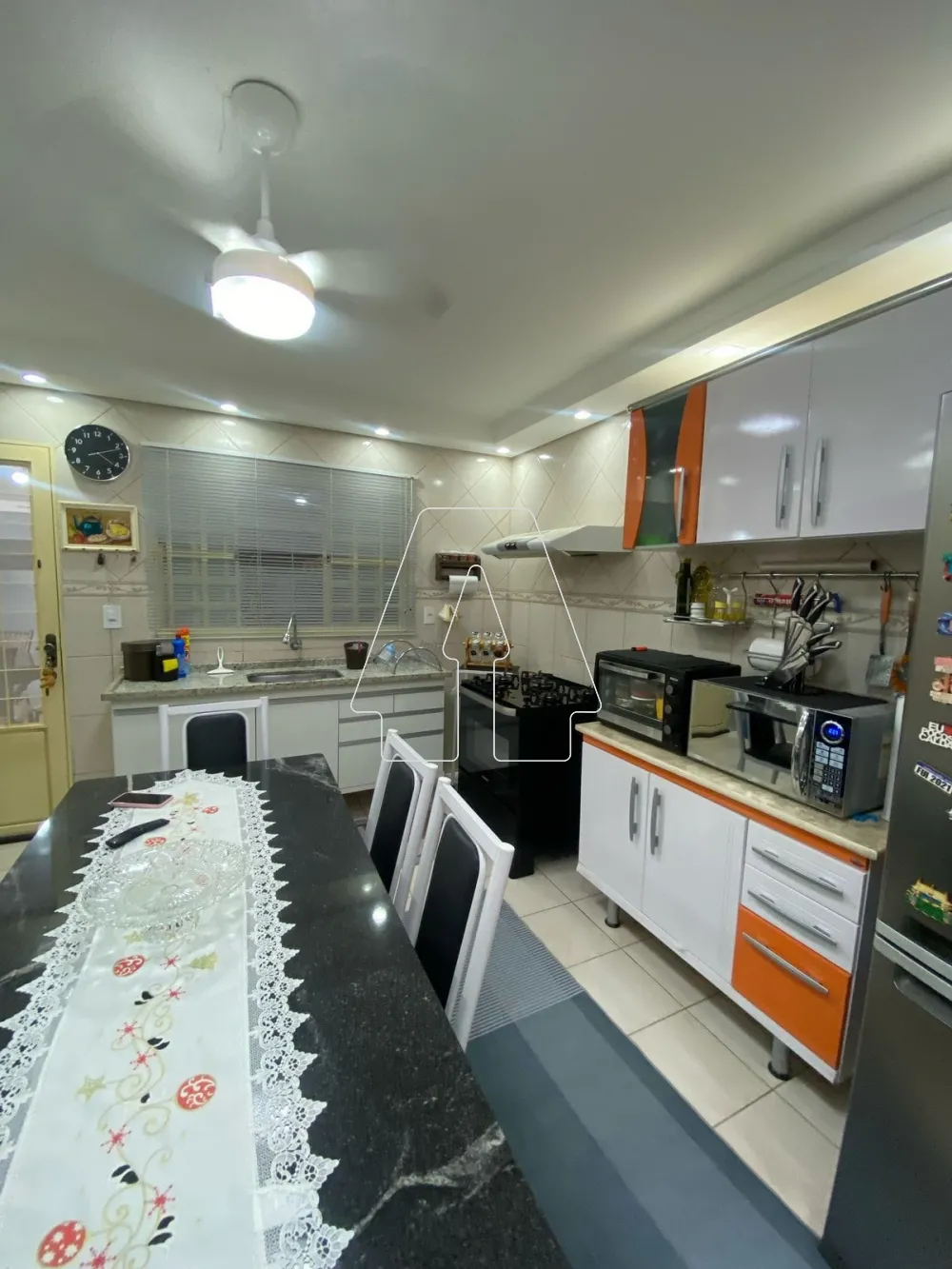 Comprar Casa / Residencial em Ara&ccedil;atuba R$ 300.000,00 - Foto 4