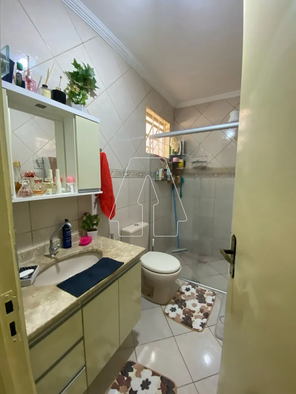Comprar Casa / Residencial em Ara&ccedil;atuba R$ 300.000,00 - Foto 10