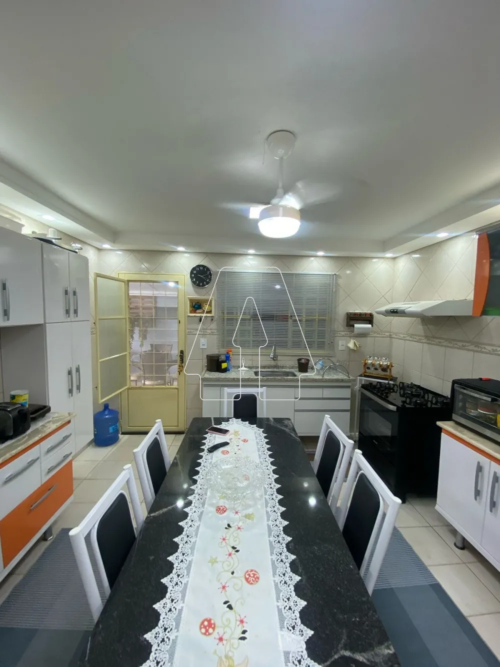 Comprar Casa / Residencial em Ara&ccedil;atuba R$ 300.000,00 - Foto 7