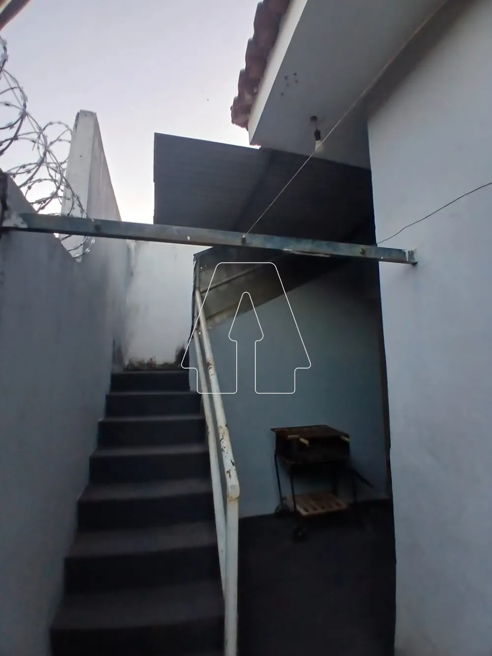 Comprar Casa / Residencial em Ara&ccedil;atuba R$ 300.000,00 - Foto 7