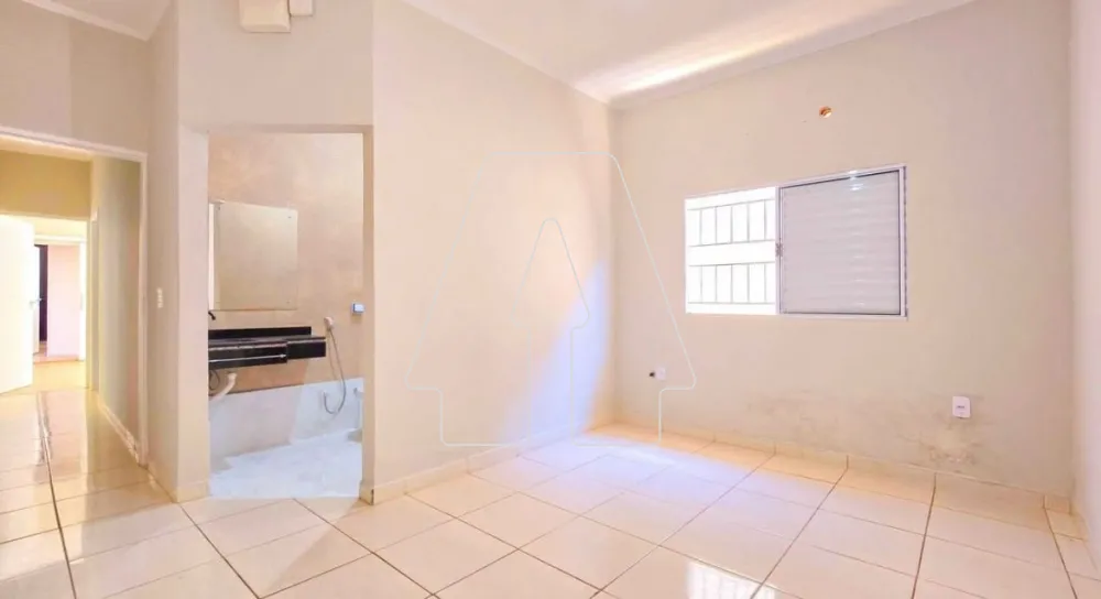 Comprar Casa / Residencial em Ara&ccedil;atuba R$ 380.000,00 - Foto 4