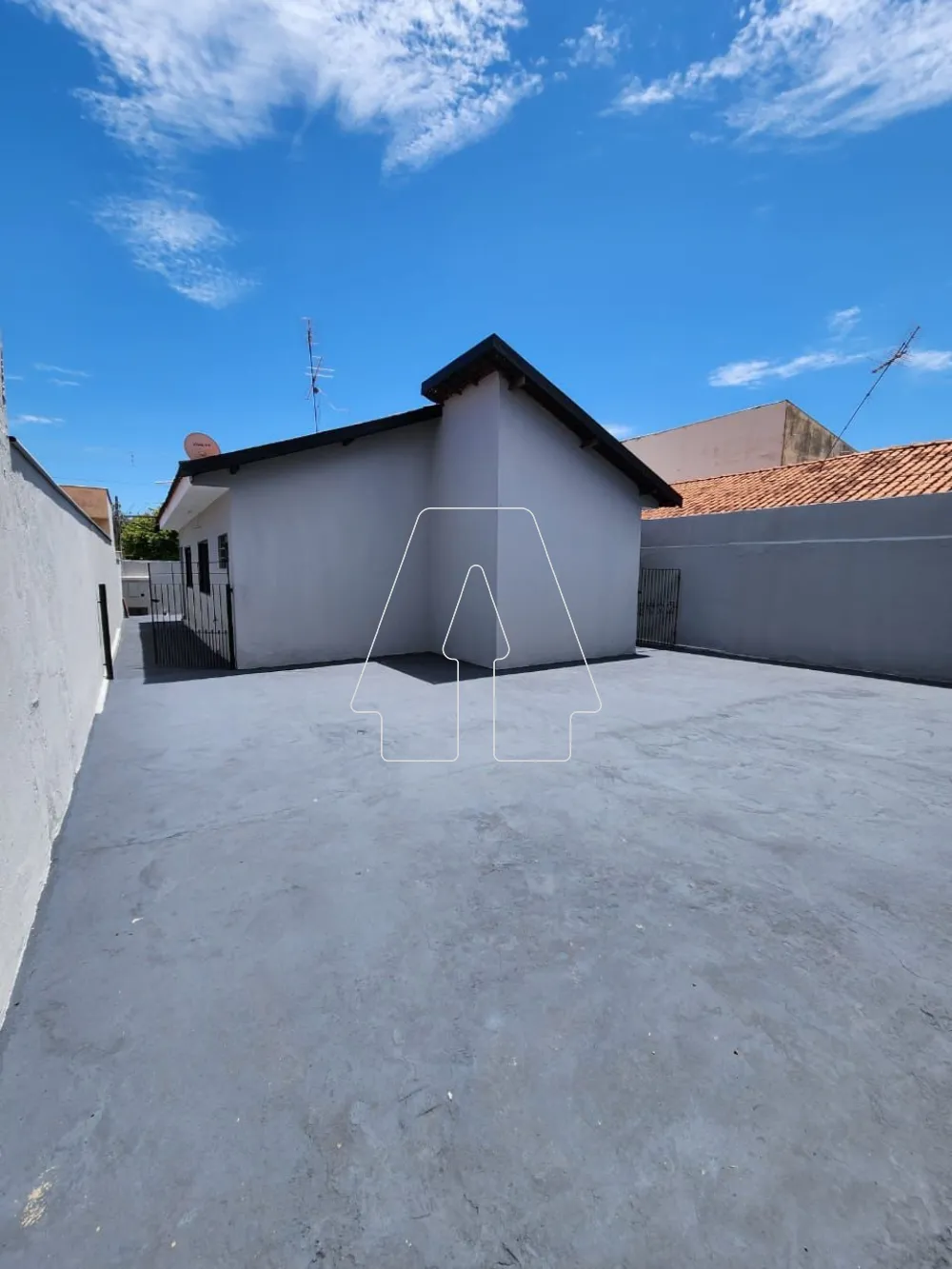 Comprar Casa / Residencial em Ara&ccedil;atuba R$ 260.000,00 - Foto 12