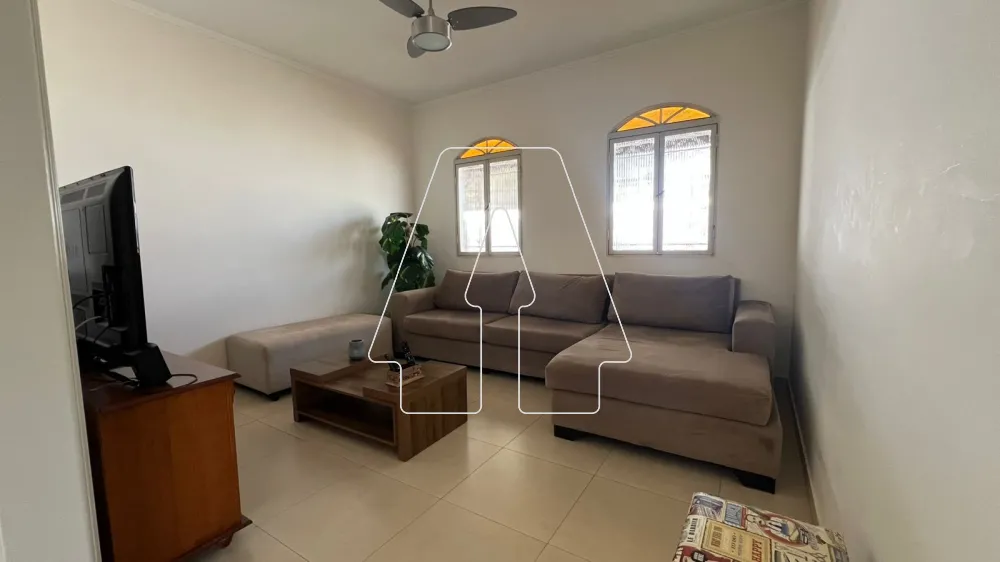Comprar Casa / Residencial em Ara&ccedil;atuba R$ 750.000,00 - Foto 1