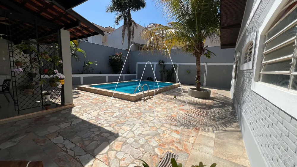Comprar Casa / Residencial em Ara&ccedil;atuba R$ 750.000,00 - Foto 30