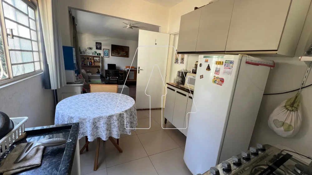 Comprar Casa / Residencial em Ara&ccedil;atuba R$ 750.000,00 - Foto 42