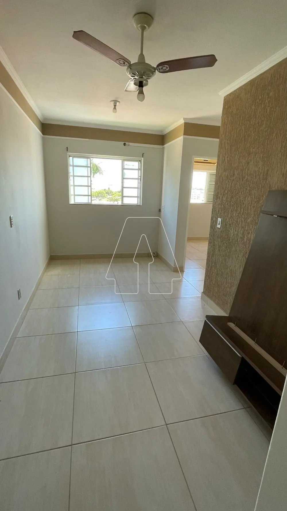 Comprar Apartamento / Padr&atilde;o em Ara&ccedil;atuba R$ 150.000,00 - Foto 3