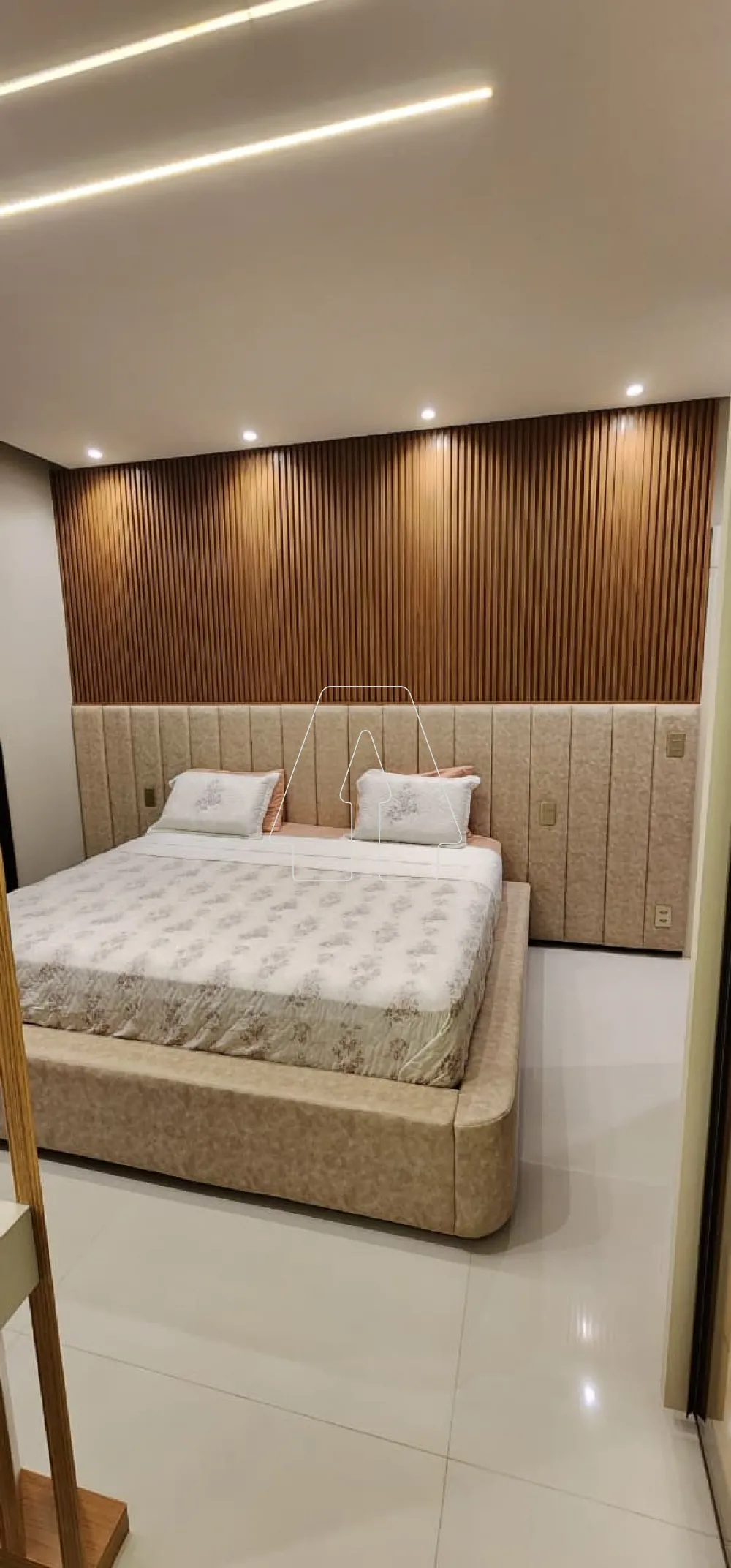 Alugar Casa / Condom&iacute;nio em Ara&ccedil;atuba R$ 14.000,00 - Foto 29
