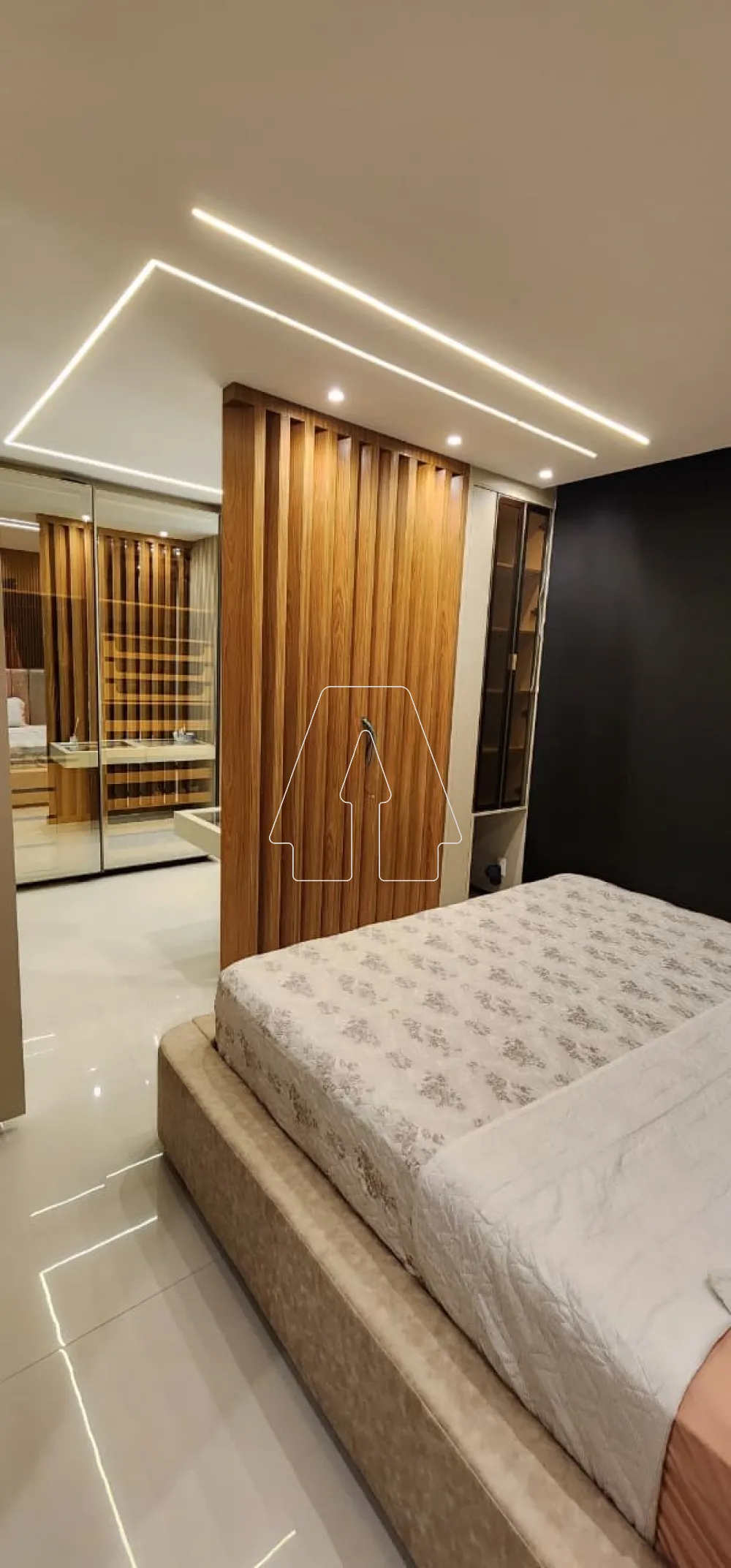 Alugar Casa / Condom&iacute;nio em Ara&ccedil;atuba R$ 14.000,00 - Foto 31