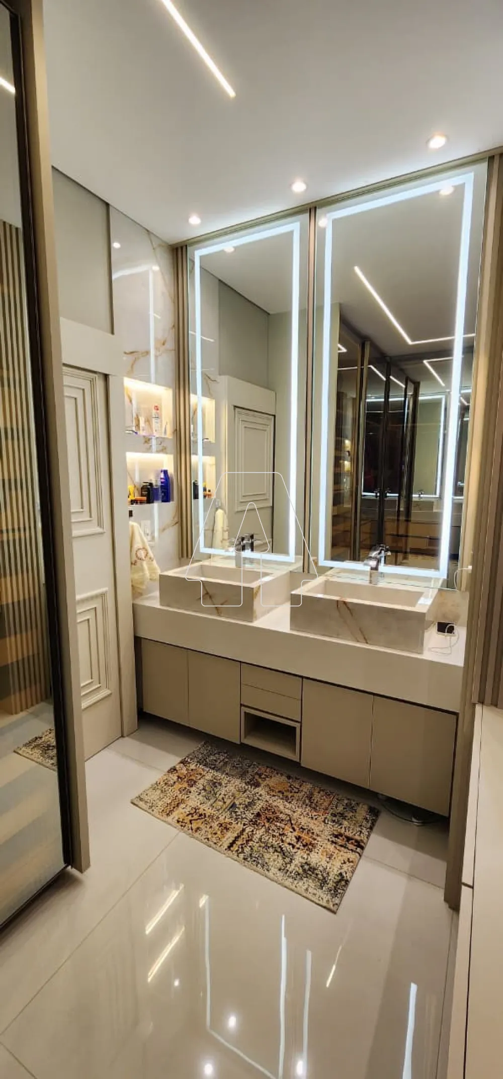 Alugar Casa / Condom&iacute;nio em Ara&ccedil;atuba R$ 14.000,00 - Foto 35