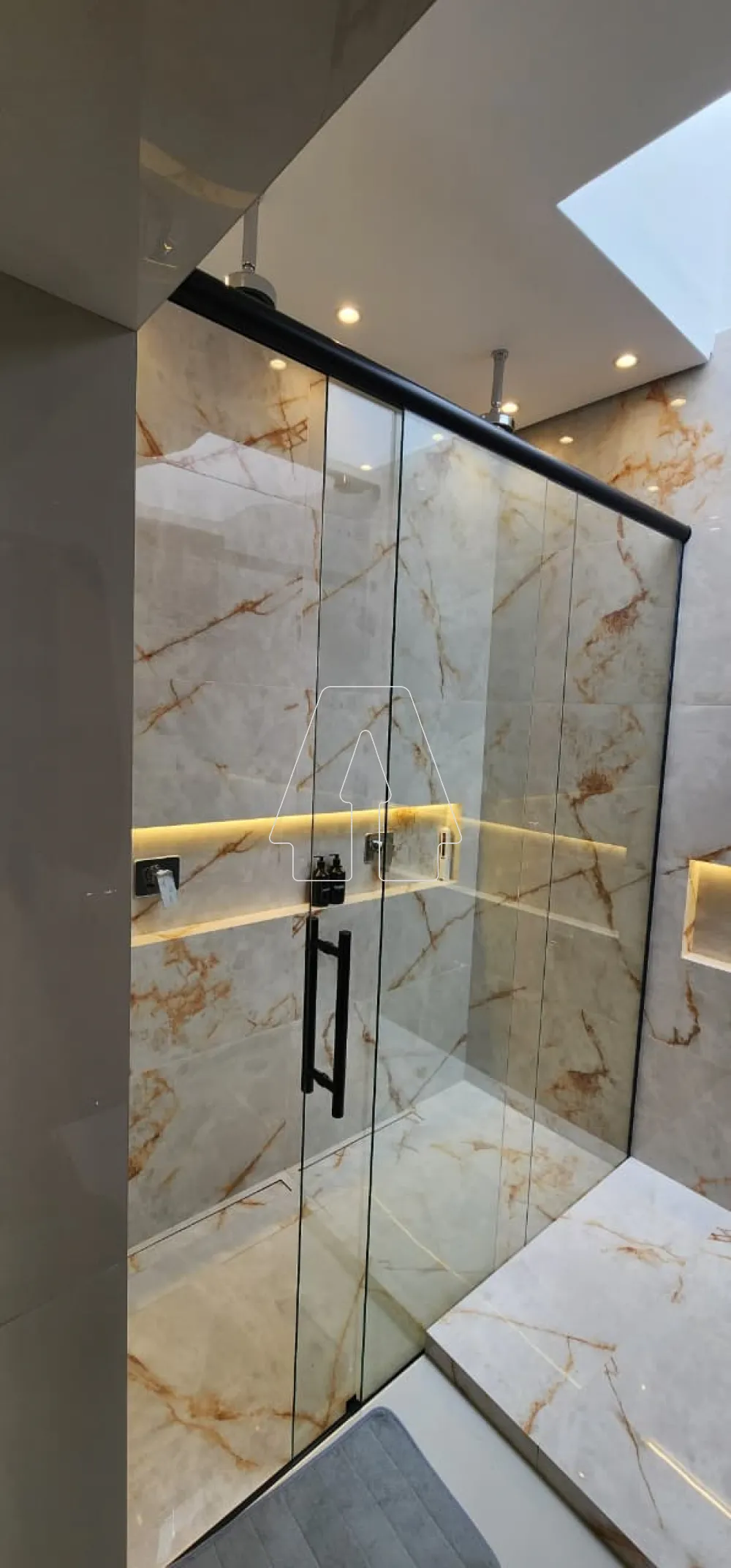 Alugar Casa / Condom&iacute;nio em Ara&ccedil;atuba R$ 14.000,00 - Foto 39