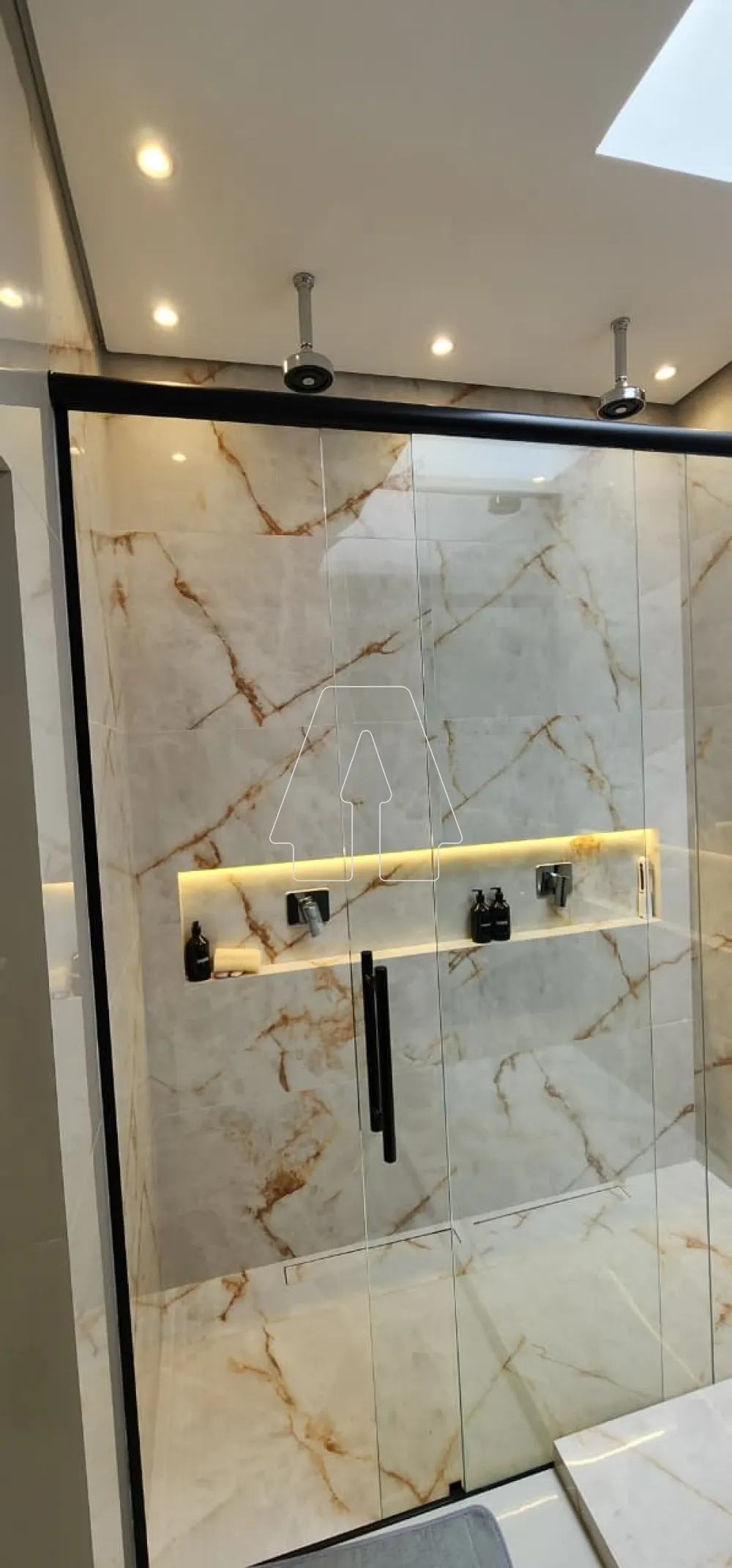 Alugar Casa / Condom&iacute;nio em Ara&ccedil;atuba R$ 14.000,00 - Foto 40