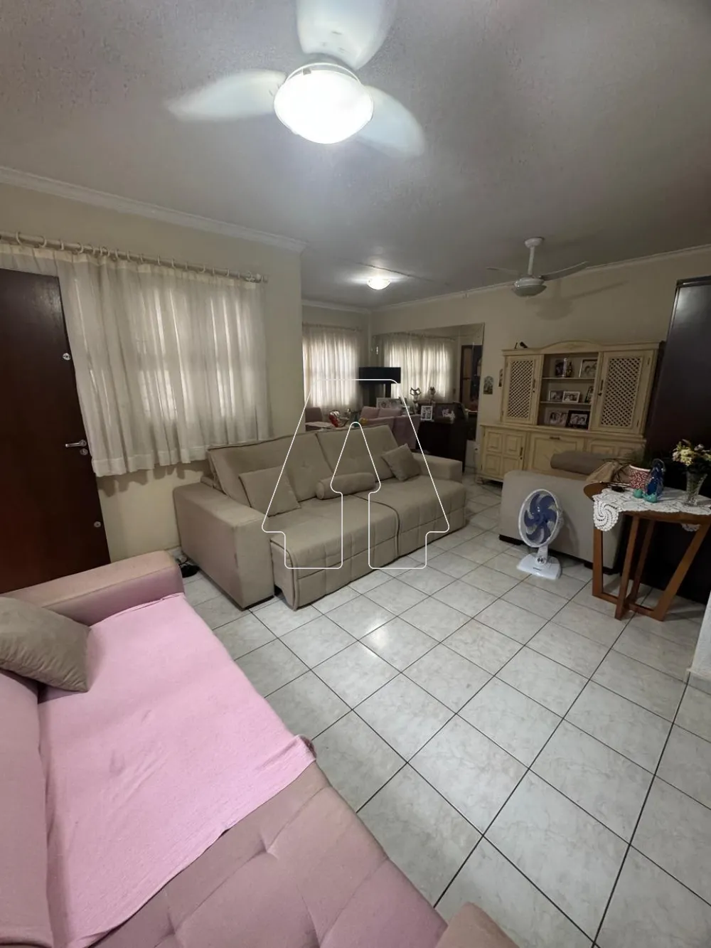 Comprar Casa / Residencial em Ara&ccedil;atuba R$ 320.000,00 - Foto 1