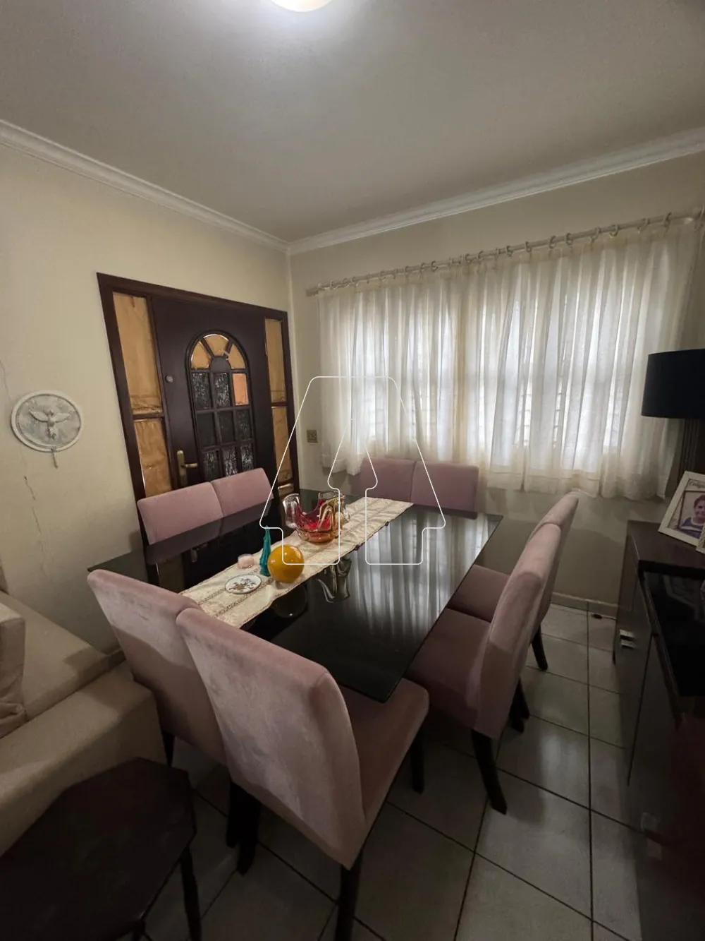 Comprar Casa / Residencial em Ara&ccedil;atuba R$ 320.000,00 - Foto 3