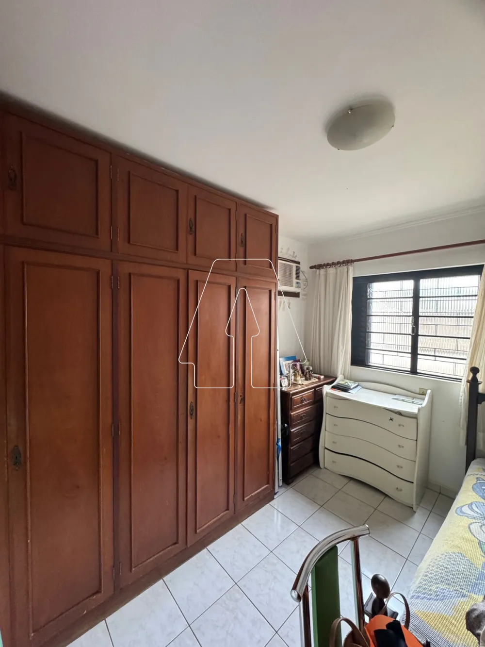 Comprar Casa / Residencial em Ara&ccedil;atuba R$ 320.000,00 - Foto 5
