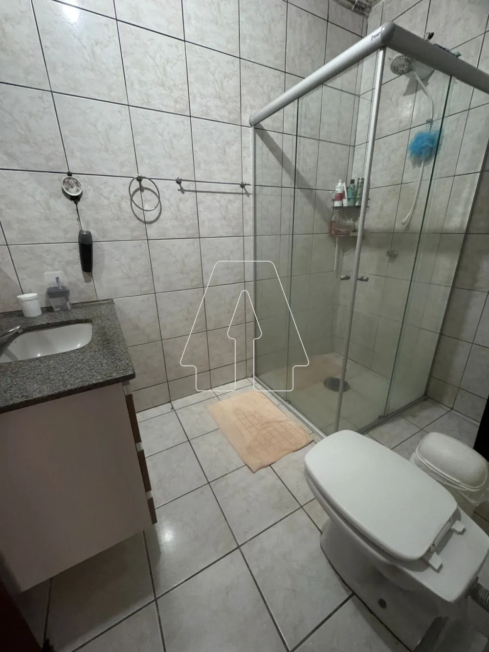 Comprar Casa / Residencial em Ara&ccedil;atuba R$ 320.000,00 - Foto 7
