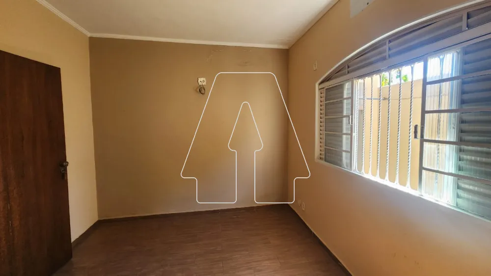 Comprar Casa / Residencial em Ara&ccedil;atuba R$ 420.000,00 - Foto 7